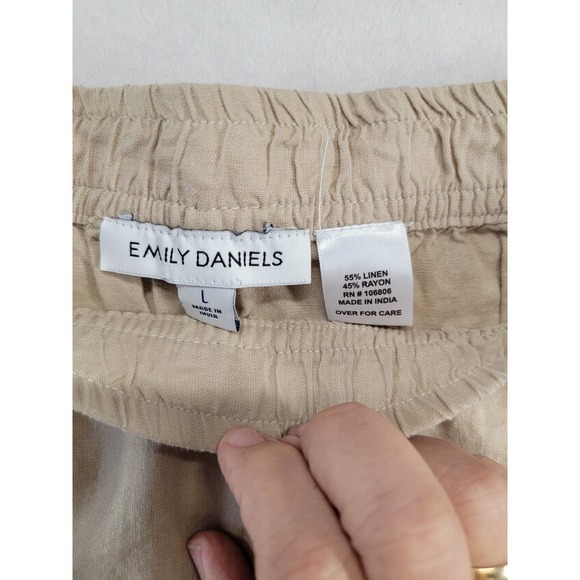 NWOT Emily Daniel's Women's Stone With Faggoting Capris Size L - Picture 5 of 5